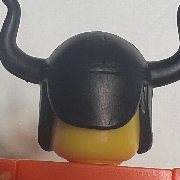 Roblox Duke of Ops Noob007 Figure 2016 Jazwares with Helmet Missing Sword READ - Picture 6 of 11